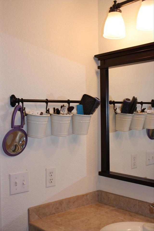 Crafty Bathroom Organizer